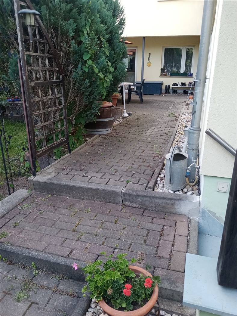 Einzelzimmer – Eingang